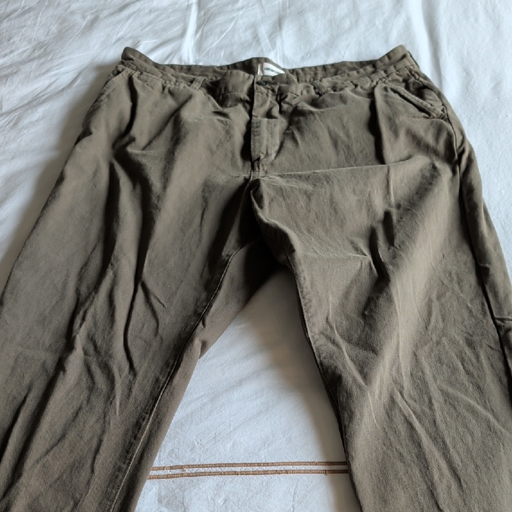 Taylor Stitch Men's Democratic Dark Green Chinos